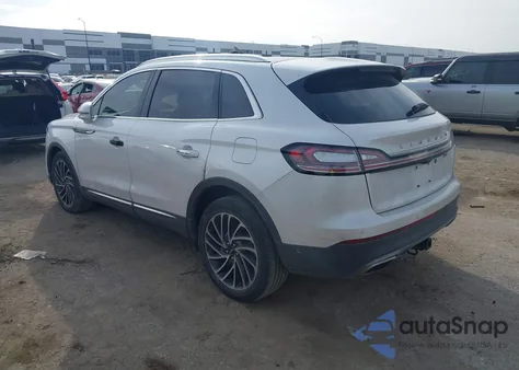 2019 Lincoln Nautilus Reserve z USA, uszkodzony, nr VIN 2LMPJ6LP0KBL11386